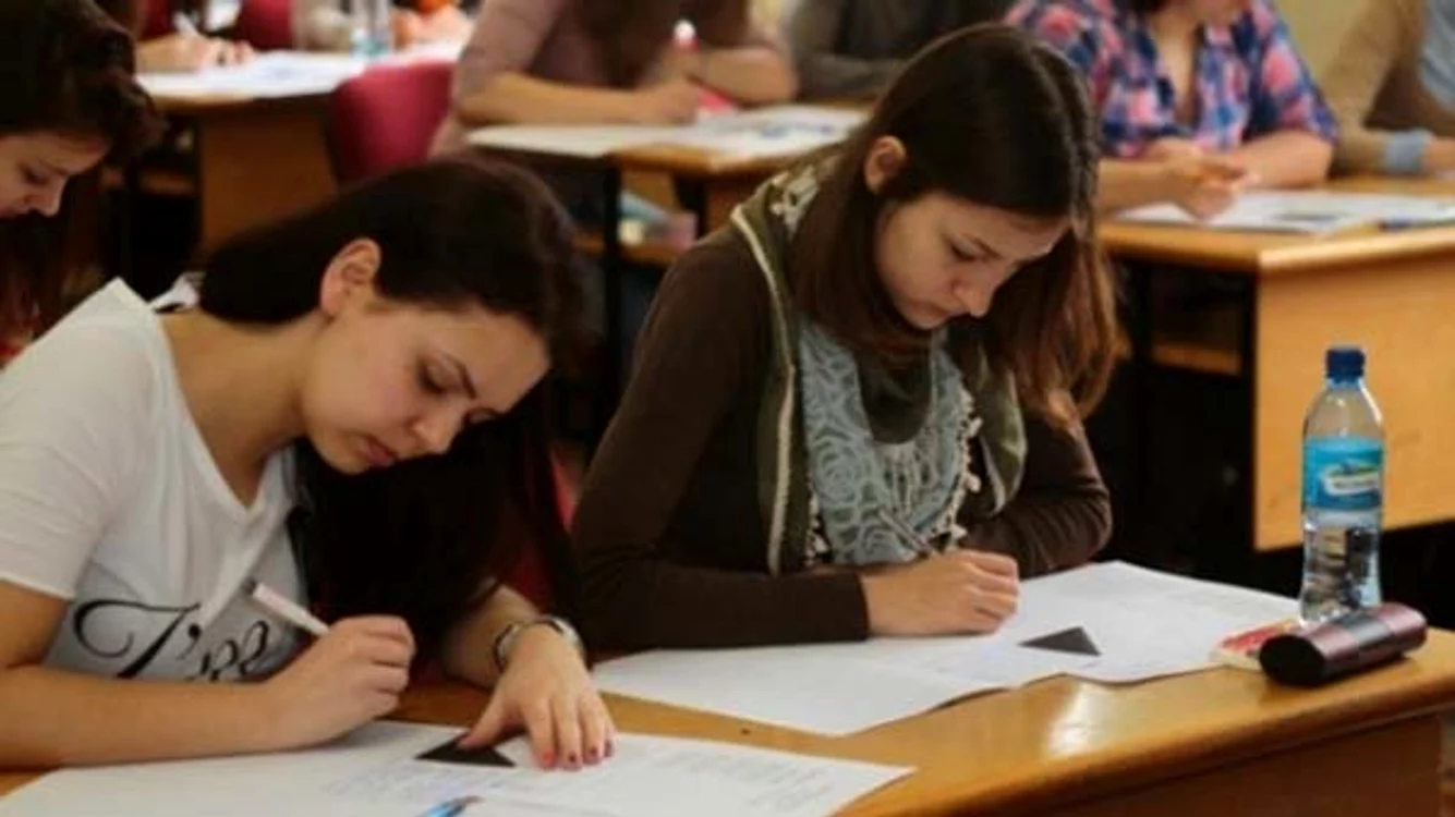 Barem Matematică Bac 2015, sesiunea de toamnă. Elevii îşi pot calcula punctajul obţinut foto: www.b365.ro
