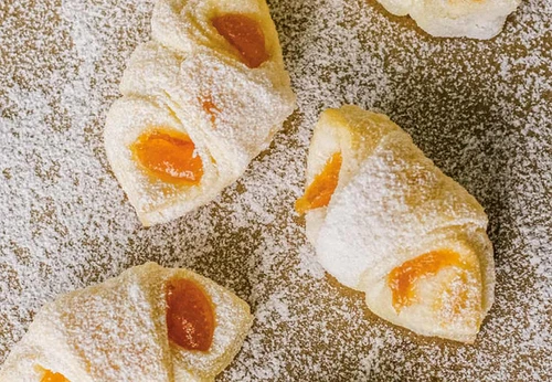 cornulete cu gem de caise jpg