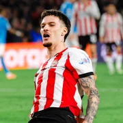 dennis man fb psv1 jpg