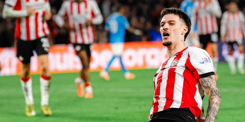 dennis man fb psv1 jpg