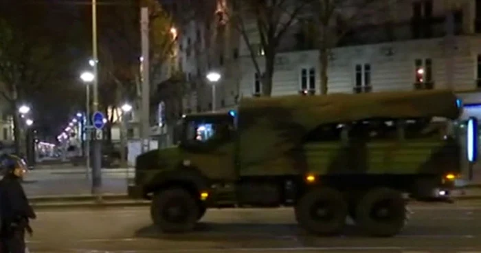 Camioane cu militari la Saint-Denis FOTO BFM TV