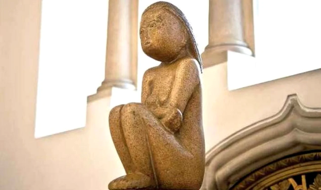 
    Sculptura lui Brâncuși se află acum în proprietate privată. Recuperarea ei ne costă 11 milioane de euro  