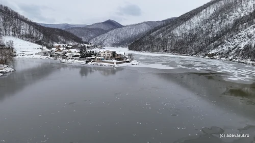 Lacul Cinciș iarna  Foto Daniel Guță  ADEVĂRUL (2) JPG