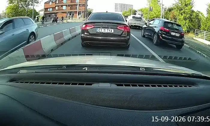 GIF Stâlp