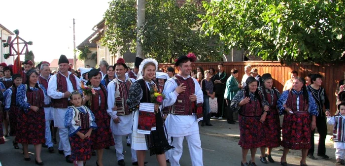 Nunta traditionala la Drăguş este pusă în scenă în fiecare an FOTO Sebastian Dan