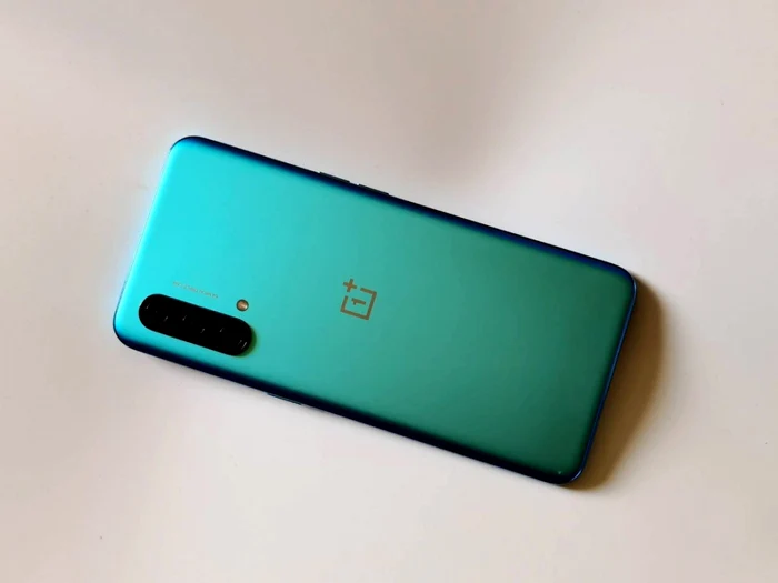 OnePlus Nord CE 5G FOTO Adrian Pogîngeanu