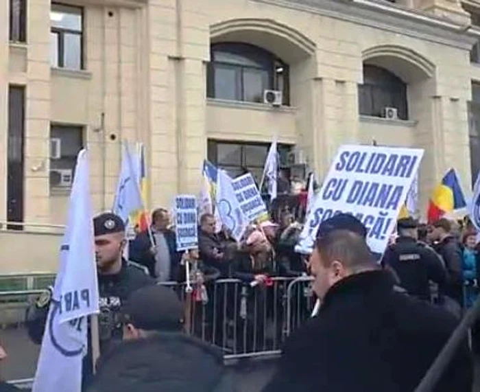 Șoșoacă se află la Parchetul General FOTO: Captură video