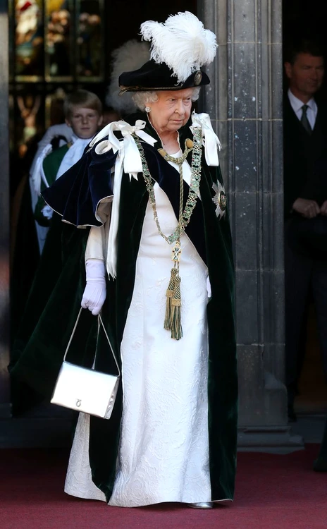 1 regina elisabeta2 jpg jpeg