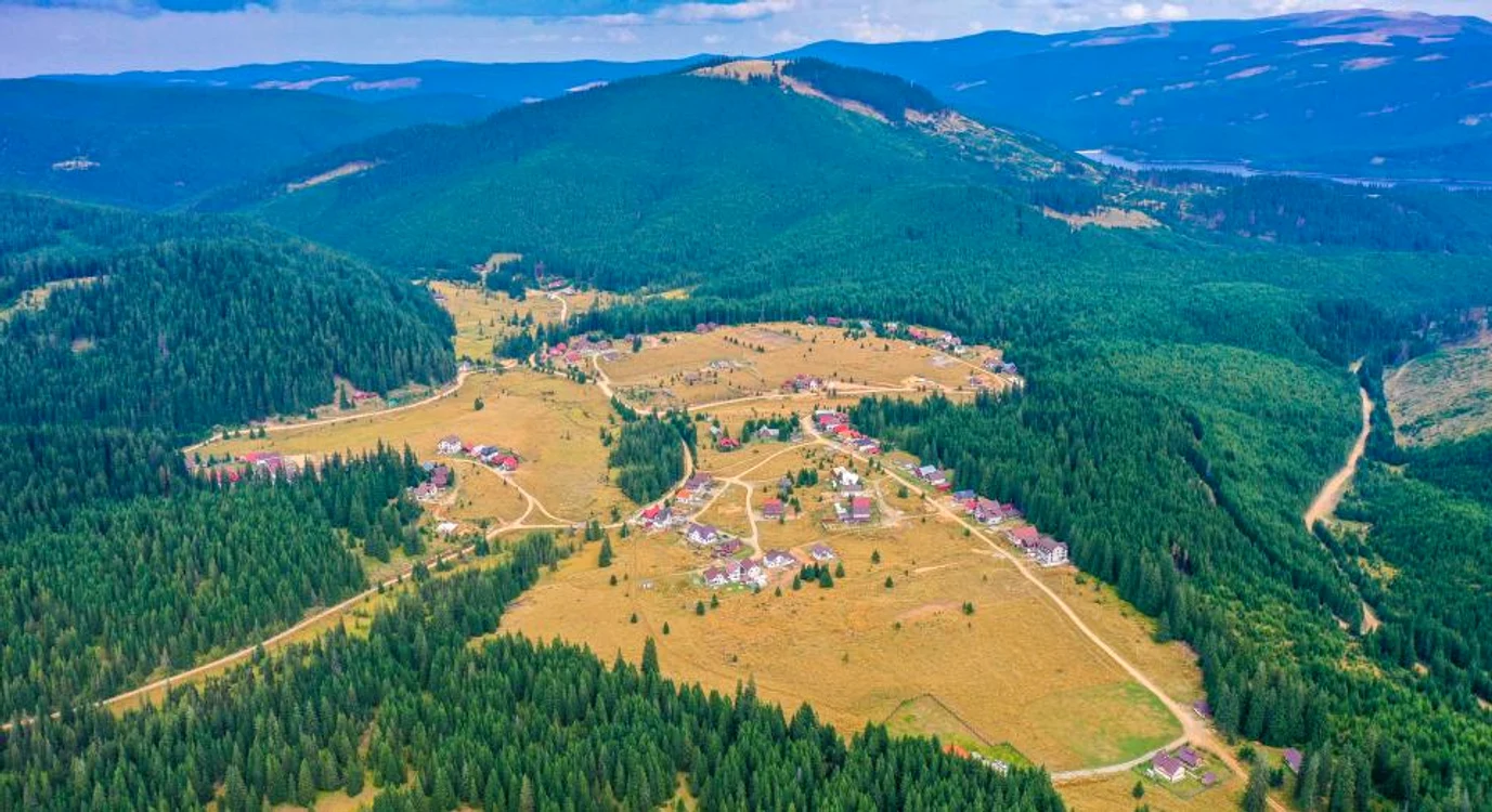 Satul turistic Luncile Prigoanei FOTO Facebook/ Județul Alba