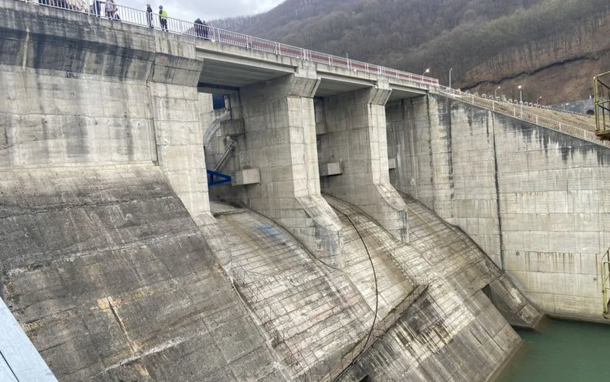 barajul mihaileni foto apele romane