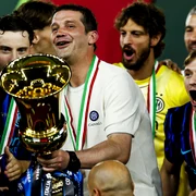 Cristi Chivu si Internazionale Milano (EPA) jpg