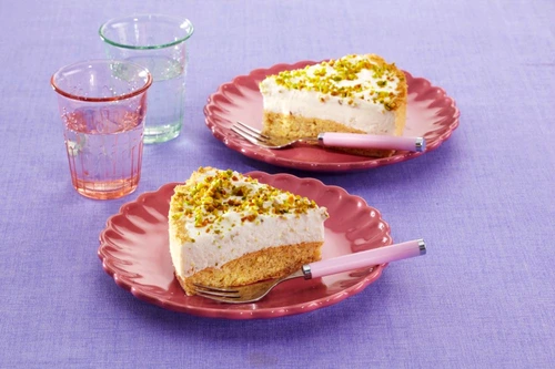 tort cu crema de iaurt jpeg