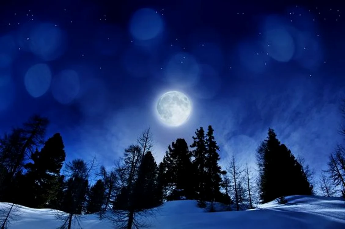 Luna plină nu a mai apărut în noaptea de Crăciun încă din anul 1977foto: Twitter/MotherNatureNetwork