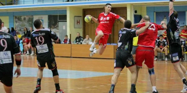 Dinamo Brașov este pe locul nouă în Liga Naţională Foto: Bogdan Crăciun