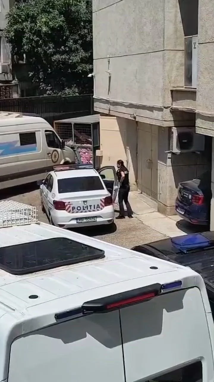 Detalii tulburătoare ies la iveală după arestarea mamei acuzate că și-a lăsat copiii să moară de foame