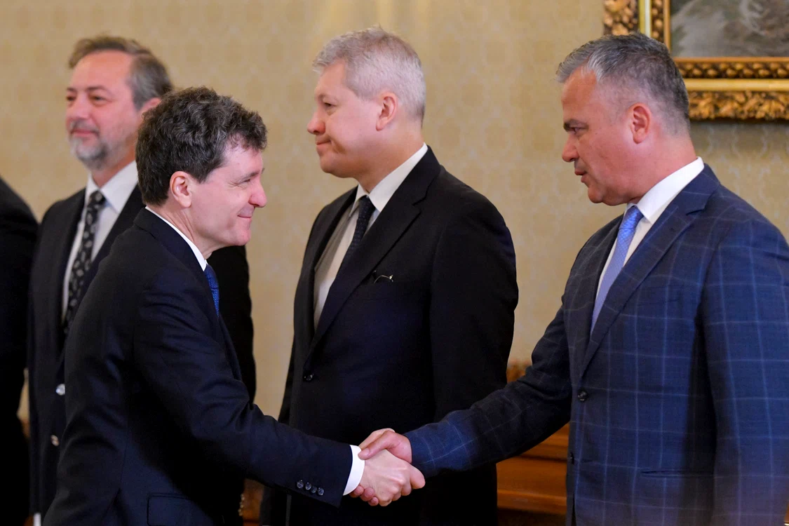 Adrian Veștea spune că Nicușor Dan l-a încurajat să continue. FOTO: Mediafax