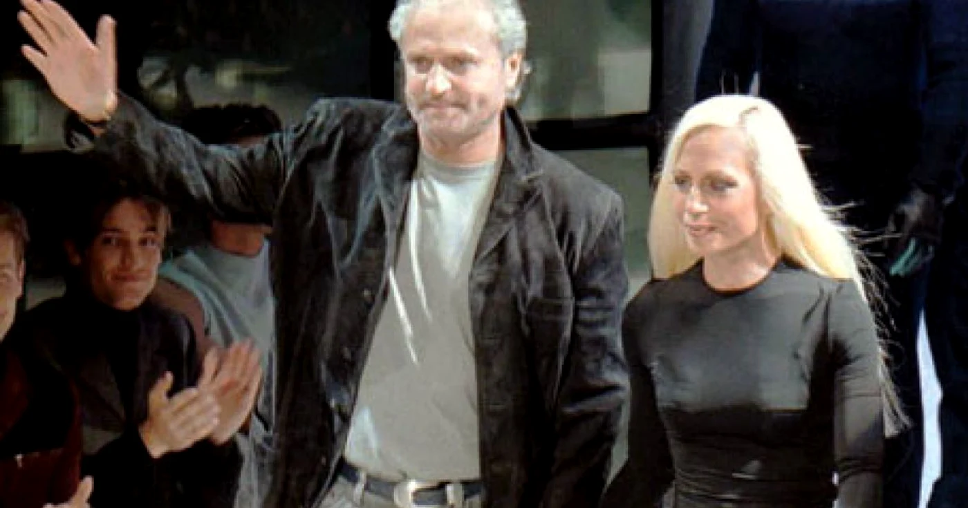 Gianni Versace şi sora sa, Donatella Gianni Versace. FOTO: arhivă
