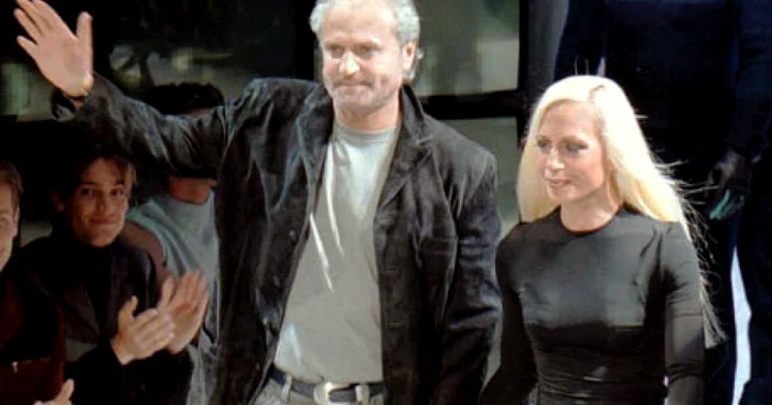 Gianni Versace şi sora sa, Donatella Gianni Versace. FOTO: arhivă