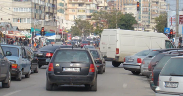 Botosani: Marii transportatori fac legea în traficul din oraş