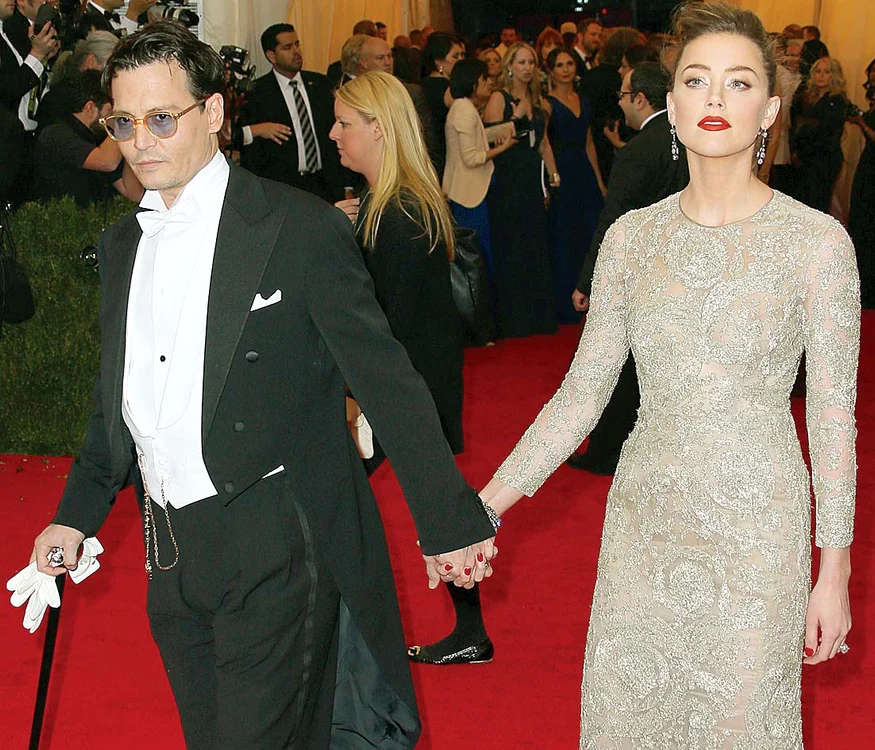 Johnny Depp şi Amber Heard sunt împreună de doi anifoto: Guliver/splashnews