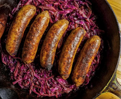 carnati pe pat de varza rosie jpg