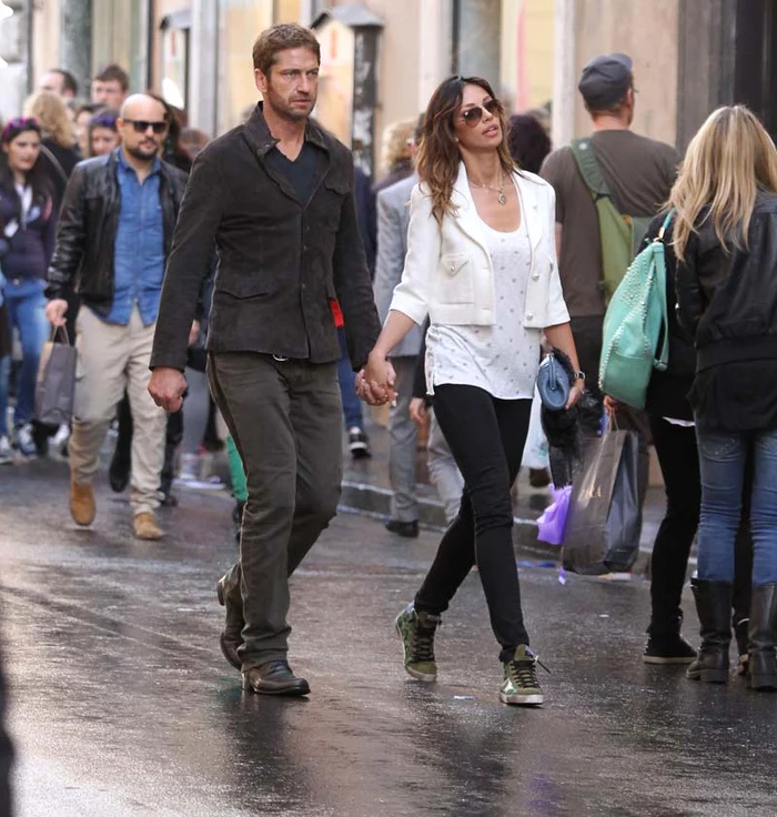 
    Gerard Butler şi Sorin Batcu, cabanierul de la Babele  