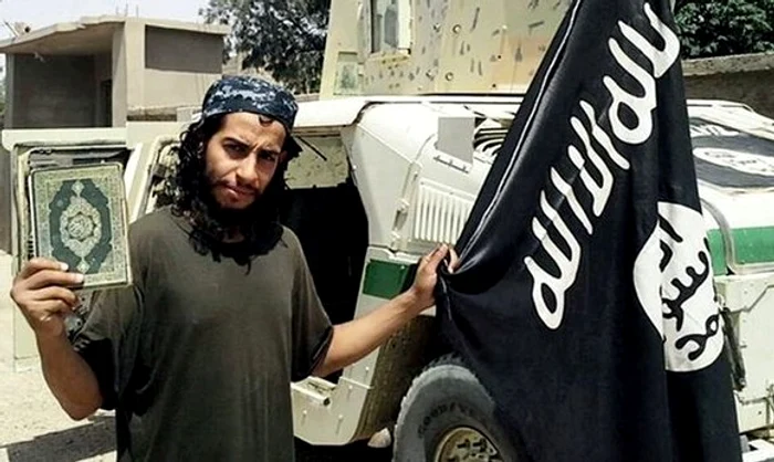 
    Abdelhamid Abaaoud a fost ucis în timpul raidului de pe 18 noiembrie din Saint-DenisFoto: Twitter  