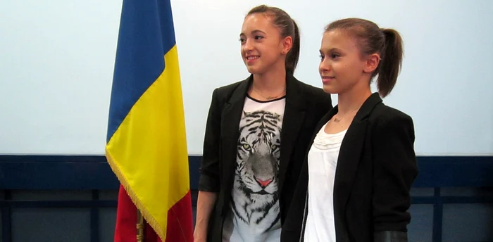 Larisa Iordache şi Diana Bulimar, medaliatele de la Moscova FOTO Andrei Militaru