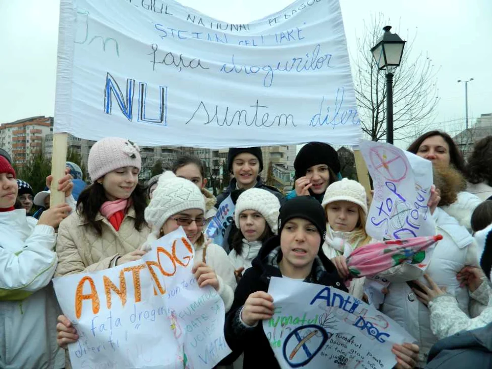 "Mesajele" antidrog se trimit la CPECA până în 30 aprilie