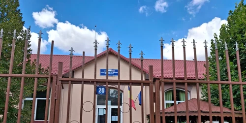liceul tehnologic i c bratianu, localitatea nicolae balcescu constanta   foto adevarul (1) jpeg