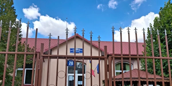 liceul tehnologic i c bratianu, localitatea nicolae balcescu constanta   foto adevarul (1) jpeg