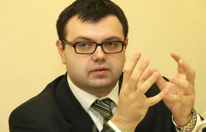 
    Horia Simu poate ajunge după gratii azi, dacă judecătorii dau curs cererii procurorilor  