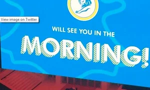 Doi amorezi nu s au mai putut stăpâni și și au făcut de cap pe covorul roșu jpeg