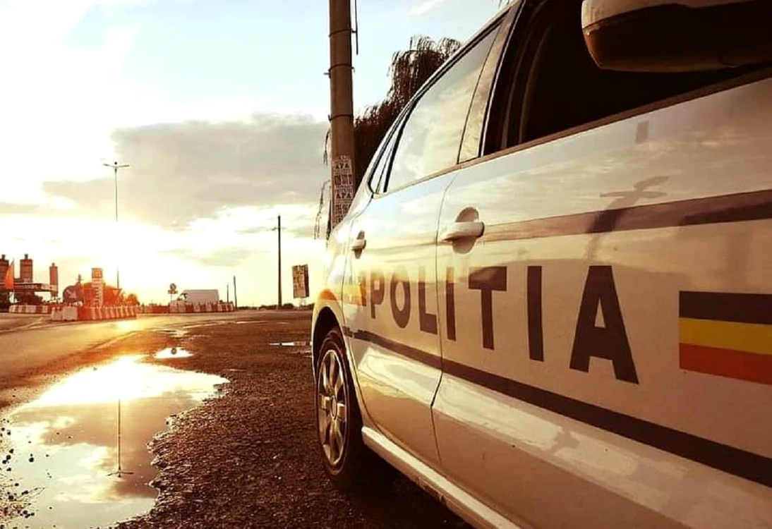 Copila a murit pe loc după ce nu s-a asigurat și a traversat printr-un loc nepermis