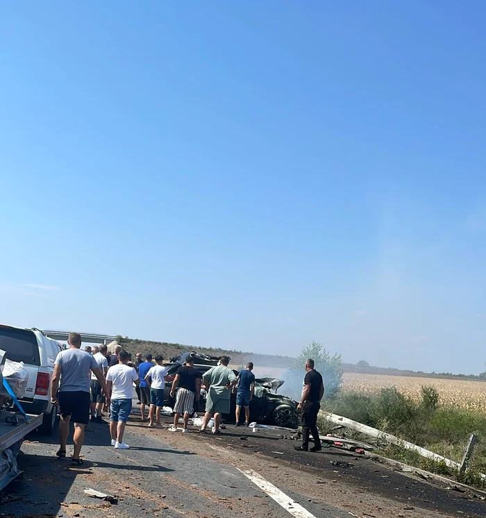 Trei mașini au fost implicate în accident. FOTO IPJ Timiș