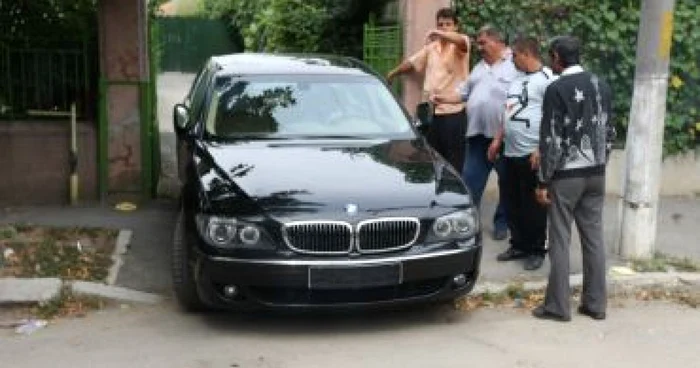 Craiova: Beizadeaua Covei îşi schimba bolizii în fiecare an, ultimul e un BMW de lux (GALERIE FOTO)