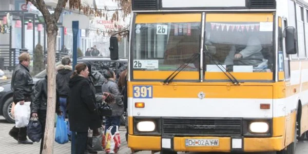 Autobuzele deviate revin la vechile trasee. Foto: arhivă