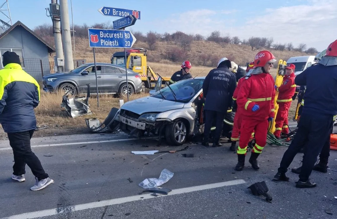 accident DN1, smurd, mașină lovită