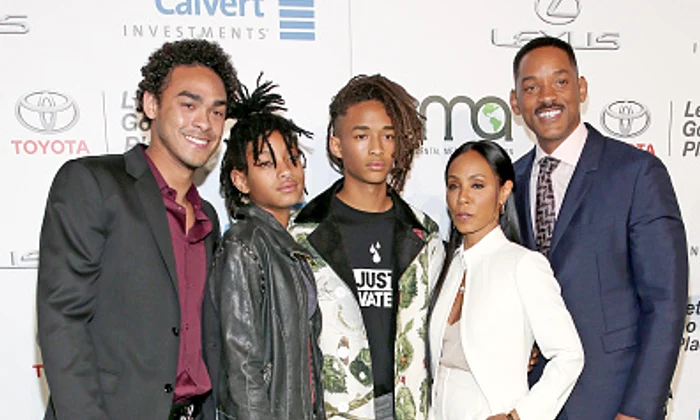 Environmental Media Association Hosts Its 26th Annual EMA Awards Presented By Toyota, Lexus And Calvert Red Carpet jpeg