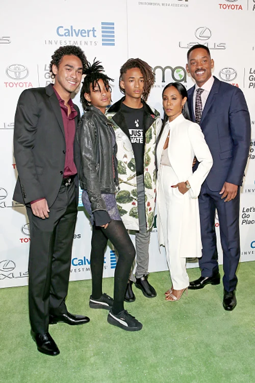 Environmental Media Association Hosts Its 26th Annual EMA Awards Presented By Toyota, Lexus And Calvert Red Carpet jpeg