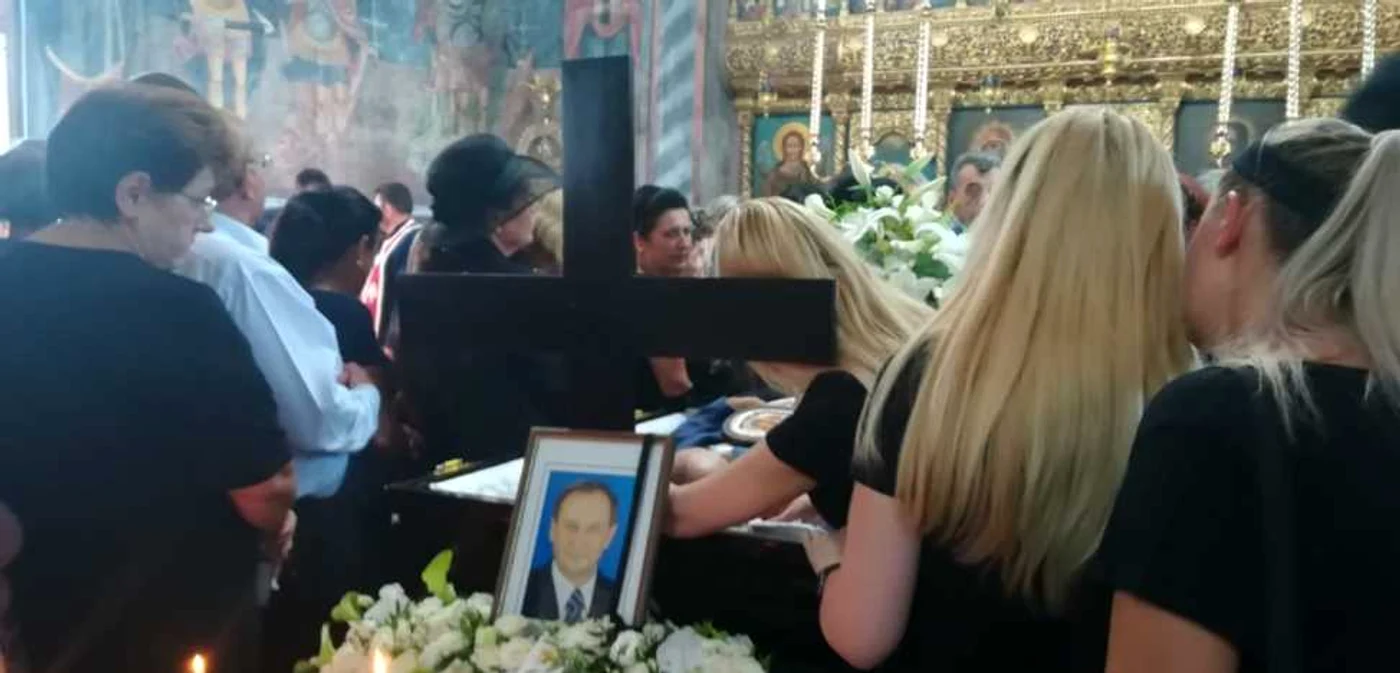 Ion Stan a avut, începând cu anul 2000, patru mandate consecutive de deputat, fiind în trei dintre aceste mandate vicepreşedinte sau secretar al Comisiei de control SRI.