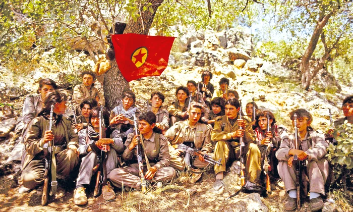 MANSET 5 jpg