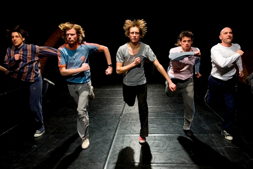 Despre identitate şi autenticitate jpeg