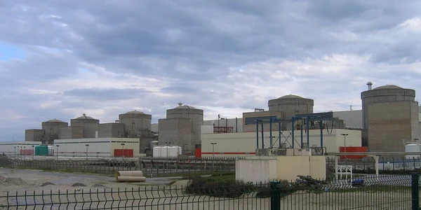 centrala nucleara Gravelines Wikipedia JPG
