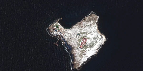 Insula serpilor imagine satelit foto cnn