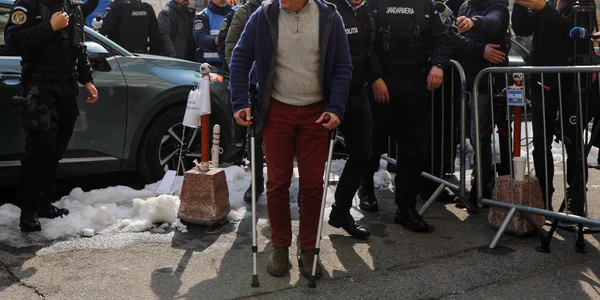 Georgescu săltat și dus la parchetul general FOTO INSTANT CG PG 007 INQUAM Photos Malina Norocea jpg