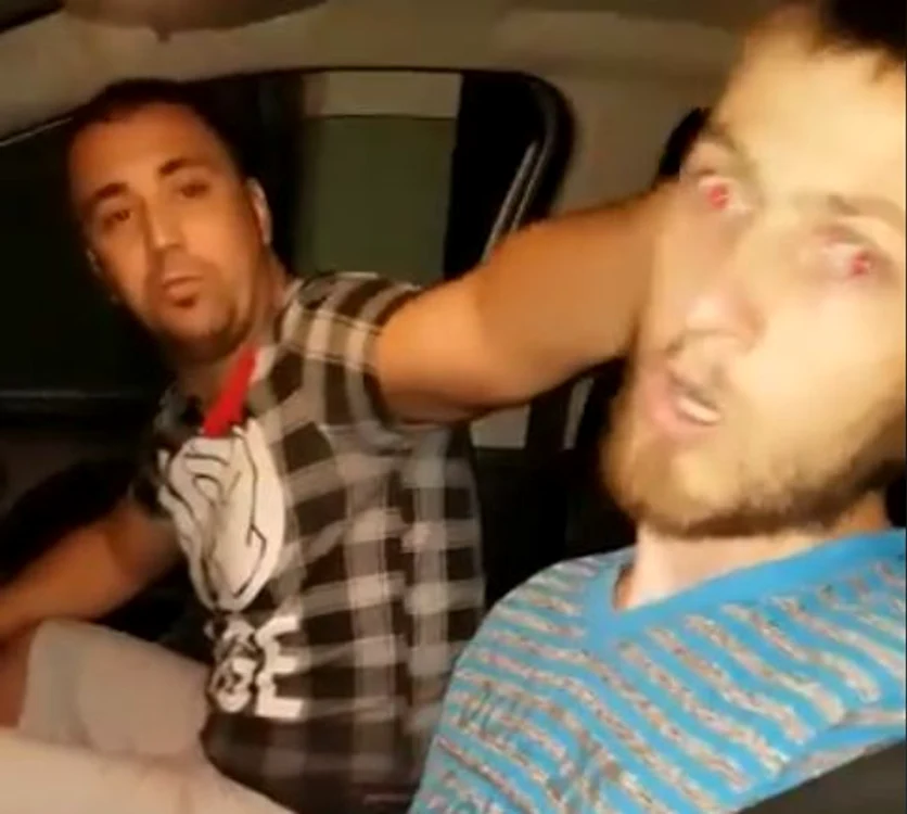 Tinerii din mașină erau, mai mult ca sigur, sub influența drogurilor sau a alcoolului Foto: Captură Video