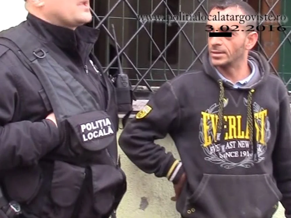 Acţiunea Poliţiei Locale Târgovişte s-a desfăşurat în baza sesizării Universităţii “Valahia” din Târgovişte, prin intermediul administratorului Căminului din incinta Liceului ”Voievodul Mircea” din Târgovişte
