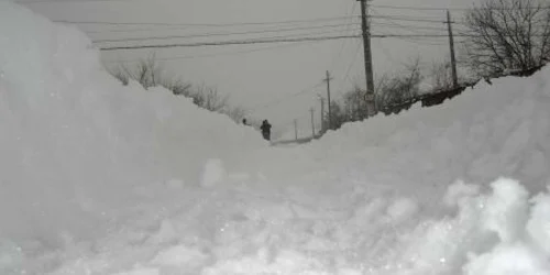 Drumarii nu pot estima ora la care va fi deschis drumul