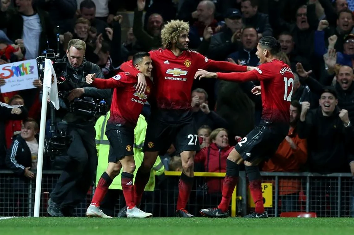 
    Manchester United ar putea schimba patroniiFOTO: EPA  
